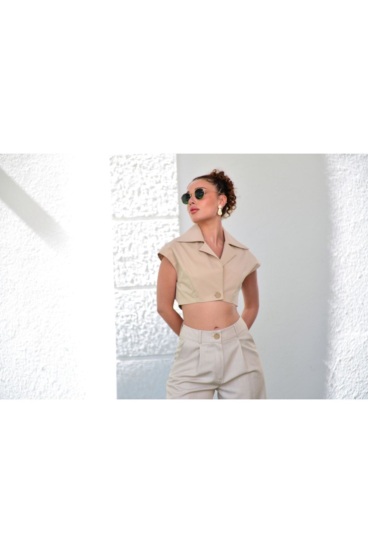 Bej Düğmeli Crop Yelek Bej - 38