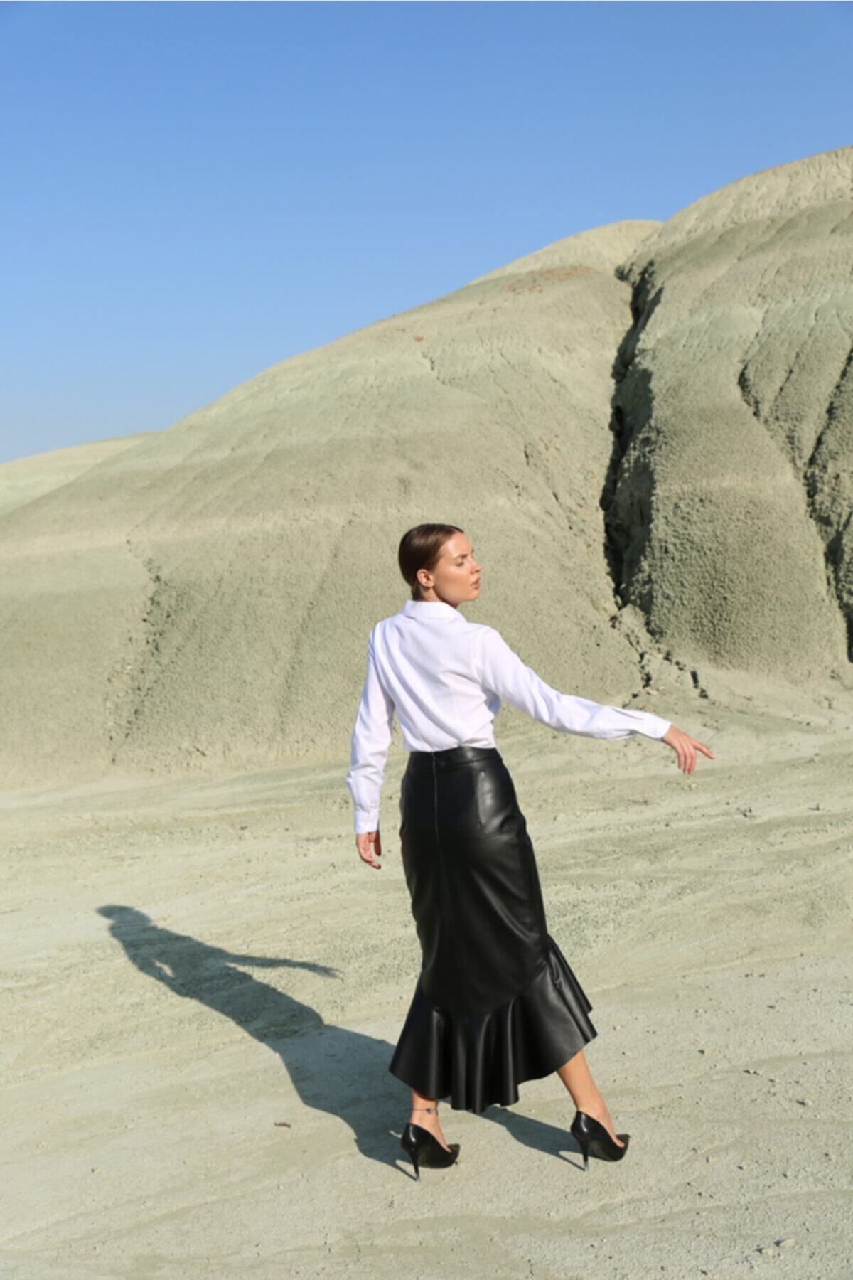 Kadın  Deri Volanlı Etek Siyah - 40