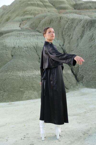 Kadın Siyah Saten Trençkot