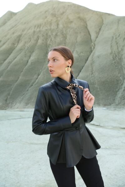 Kadın Siyah Deri Gömlek