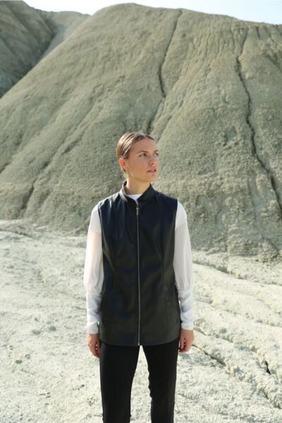 Kadın Siyah Fermuarlı Deri Yelek Siyah