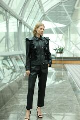 Siyah Pileli Deri Ceket Siyah - 42